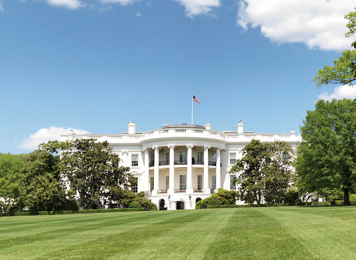 Президент Байден издает исполнительный приказ о безопасном и заслуживающем доверия искусственном интеллекте