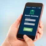 Глобальная угроза: 29 семейств вредоносного ПО атакуют 1800 банковских приложений в 61 стране