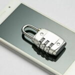 Компании хотят обязать страховать потерю персональных данных россиян