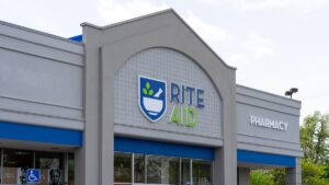 Rite Aid заявляет, что взлом затронул 2,2 млн человек, поскольку банда программ-вымогателей угрожает утечкой данных
